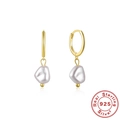 Elegant 925 sterling silver hoop earrings with baroque pearls in gold finish - Baroque Pearl Drop / Gold