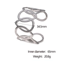 Dettaglio del bracciale traforato argento con larghezza 34,5mm e diametro 65mm - Color Acciaio