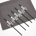Set of 6 black Halloween straws featuring realistic white plastic skeleton figures - Long Style / Black Skeleton