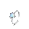 Anello regolabile in argento sterling S925 con una pietra di luna triangolare - Aperto Regolabile / Anello Cuore in Argento S925