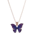 Collier papillon doré avec un pendentif dégradé violet intense et bleu royal élégant - A2689-1 (Papillon Dégradé Bleu Violet)