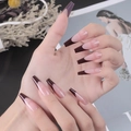 Faux ongles ballerine longs style français rose nude et marron foncé brillant - Type à Colle / Café French (CBLFS-02)