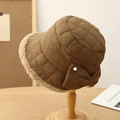 Gesteppter Winter-Fischerhut in Dunkelbraun mit Kunstpelzbesatz und Schleifendetail - M(56-58cm) / Khaki