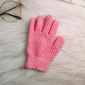 Rosa Peeling-Badehandschuh aus Nylon mit elastischem Bund und Kordel auf Plüschteppich - 1 STK / Rosenrot