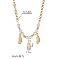 Collar de perlas con plumas doradas de acero de titanio con medidas detalladas - Pluma