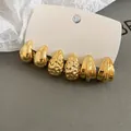 Set van 3 paar gouden gedraaide oorringen met gladde en gehamerde druppelvormen - Set van 3 paar / 3# Goud