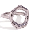 Anillo de plata irregular con diseño ondulado moderno y minimalista - US 6 / Plateado