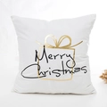 Weißer Weihnachtskissenbezug mit goldenem Geschenkmuster und Merry Christmas Text - Geschenkbox-Design - Mit 400g Kern / 45x45cm
