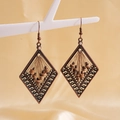 Ethnic vintage ρόμβος σκουλαρίκια με χάντρες από καρύδα και φινίρισμα αντίκες μπρούτζου - Αντίκ Χρυσό