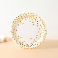 Piatto di carta bianco da 7 pollici con eleganti pois dorati per feste di compleanno - Stile a pois bianchi