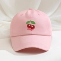 Roze katoenen baseballpet met geborduurd kersenpatroon en rood Cherry-tekstontwerp - Eén maat / Roze