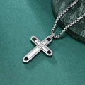 Zilverkleurige kruisketting van roestvrij staal met kristal op een groene stenen plaat - Met parelketting / Stalen Hanger + Stalen Ketting