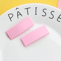Fermagli per capelli rettangolari rosa macaron su un elegante piatto di ceramica bianca - 2x5.4cm / Rosa