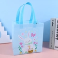 Sac cadeau de Pâques bleu clair en non-tissé avec lapin blanc et œufs décoratifs - DX52-Vertical