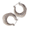Orecchini a cerchio retrò in acciaio inossidabile argento con design a tre strisce - Orecchini a Cerchio Incavi con Strisce a Tre Segmenti / Argento