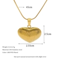 18K PVD vergulde hartvormige hanger ketting van 304 roestvrij staal met ribbelstructuur - Gestreepte Hartvorm (PJ28)