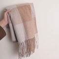 Soft checkered cashmere-like scarf in beige and light brown with stylish tassels - 180*70cm / Camel
