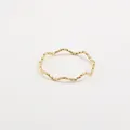 Minimalist gold wavy stackable ring with hammered texture in polished stainless steel - Gold / US 6