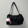 Sac de sport en nylon noir avec bandoulière large et porte-clé en peluche rose mignon - Noir + Pêche