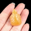 Mini yellow crystal turtle carving made of semi-precious natural agate stone - Yellow Jade