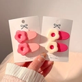 Cute pink and white flower hair clips in resin for girls, Y2K style aesthetic hair pins - Set of 4 / Pink and Fuchsia Combo
