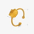 Anillo de concha en acero inoxidable chapado en oro 18K con banda de cuerda - Forma de Concha / Dorado