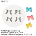 Moule en silicone avec 4 cavités de nœuds pour fondant, chocolat ou résine - Modèle 1 / Gris