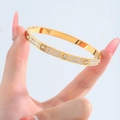 【191】gold Double Row Of Interspersed Diamonds