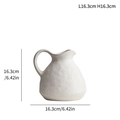 Matte beige Keramikvase mit Griff und gesprenkelter Textur, Höhe 16,3 cm für Deko - Matte Krug (V278) / Gebrochenes Weiß