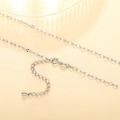 Detailed macro view of S925 sterling silver chain link necklace with lobster clasp - XL1193 Lips Chain