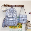 Detail-Set aus lila kariertem Rucksack, Umhängetasche und Etui mit Hasen-Mustern - Rucksack, Umhängetasche Und Federmäppchen / Lila