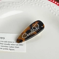 Barrette en acétate écaille de tortue avec lettrage Good Luck et petit strass - 5.7cm / Écaille Café