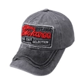 Détails du patch brodé sur une casquette en coton gris délavé au style vintage usé - Taille unique / Noir et Gris