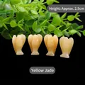 Set di quattro angeli custodi da 2,5 cm intagliati a mano in pietra di giada giallo crema - Giada gialla