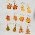 Lot de 6 paires de boucles d'oreilles de Noël en résine avec bonshommes de neige et pain d'épices - Lot de 6 paires