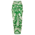 Detalle de falda cruzada verde tropical con estampados florales y nudo en la cintura - Talla única / Pareo de Playa