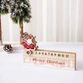 Dettaglio calendario natalizio in legno con slitta di Babbo Natale e numeri per il conto alla rovescia - Calendario Babbo Natale in Slitta