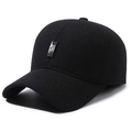 Berretto da baseball invernale da uomo nero con paraorecchie e toppa in pelle sport - Regolabile / Etichetta in Pelle Verticale Nero