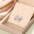 Collier avec pendentif nœud en argent scintillant et micro-pavage de zircons - 9193-argent
