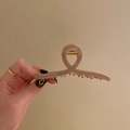 Elegant beige hair claw clip with golden metal accents and unique curved acrylic design - Large 11.5cm / Flesh Pink