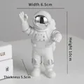 Modern white astronaut figurine with silver visor, dimensions 6.5cm wide and 10cm high - Small Silver-edged Model A