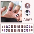 Unghie finte corte quadrate con motivo a rombi viola e marrone set da 24 pezzi - 24 Pezzi/Scatola (Con Colla) / Stile Argyle Viola Marrone (A667)