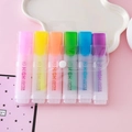 Set of 6 colorful highlighters with dual tips in a translucent frosted case on pink background - Pet bag / Chisel Tip