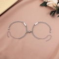 Bracelets gourmette argentés pour couples avec fermoir magnétique sur soie rose - Style Chaîne Gourmette