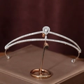 Corona da sposa argentata con strass scintillanti e pietra centrale a forma di goccia - Corona d'argento