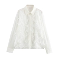 Chemise blanche élégante à manches longues avec détails à franges et col à revers - XS / Blanc