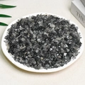 Piedras de cristal de obsidiana negra natural en una bandeja moderna minimalista - Cuarzo Fresa Negro / 5-7mm (100g)
