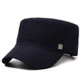 Berretto militare blu scuro in cotone per uomo con logo in metallo e protezione solare esterna - Regolabile / Blu navy