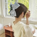 Grande pince à cheveux élégante avec nœud en satin bleu clair pour chignon - Bleu