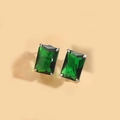 Square emerald green zircon earrings with silver four-prong setting for women - Green (Silver)